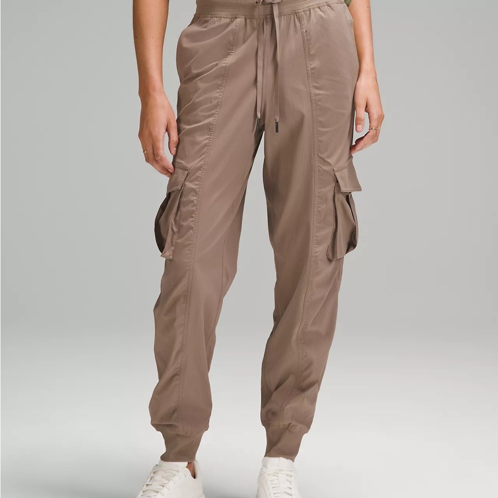 Lululemon Dance Studio Relaxed-Fit Mid-Rise Cargo Jogger